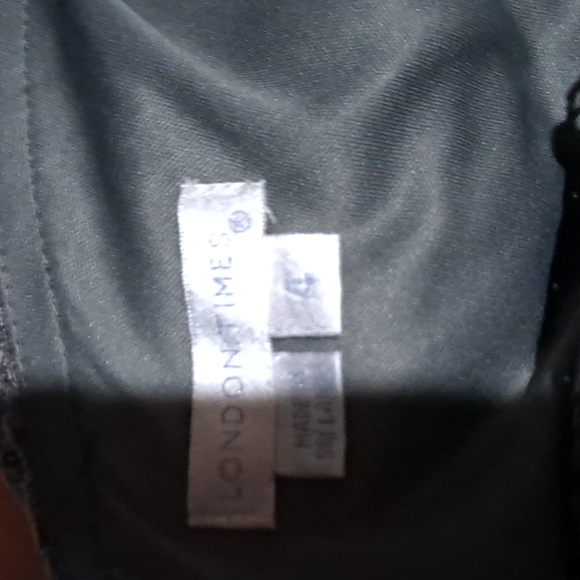 London Times dress, size 4 - Picture 8 of 8